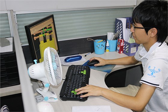 藍牙耳機模具廠——耳機模具設計你了解這個嗎？