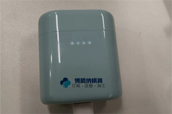 深圳藍(lán)牙耳機(jī)模具廠哪家行？博騰納獨(dú)家技藝有分模線你看不見！