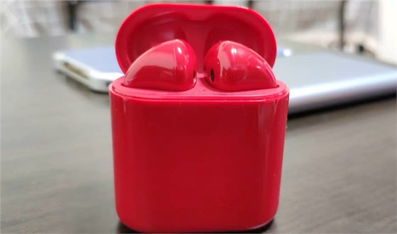 博騰納藍(lán)牙耳機(jī)模具廠：堅(jiān)持以質(zhì)取勝，打造品質(zhì)耳機(jī)外殼